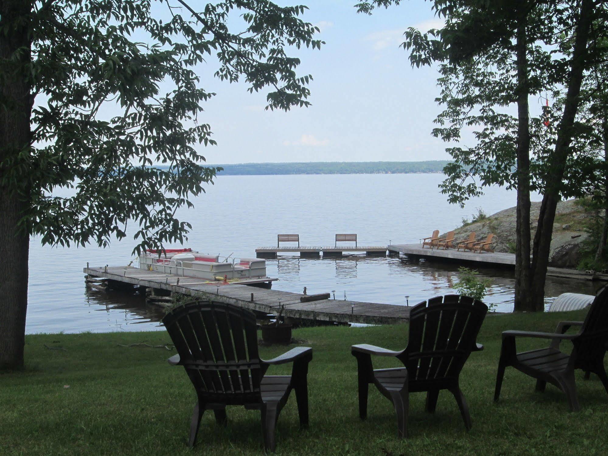 Temiskaming Shores Edgewater Motel And Campground מראה חיצוני תמונה
